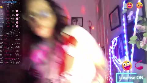 Raven online show from November 2025 11:36:02 PM