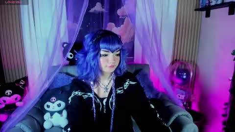 Snapshot of ravencollen chatting on June 2026 01:21:01 AM ravencollen online show from June 2026 01:21:01 AM