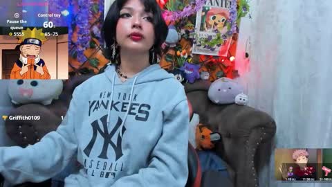 RavenN  online show from November 2025 11:33:01 AM