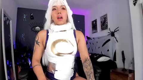 Raven Witch online show from October 2025 10:08:01 PM