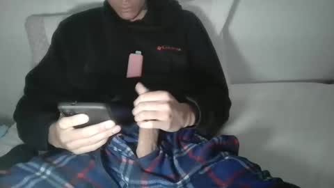 ravenxbat online show from November 2025 04:44:01 PM