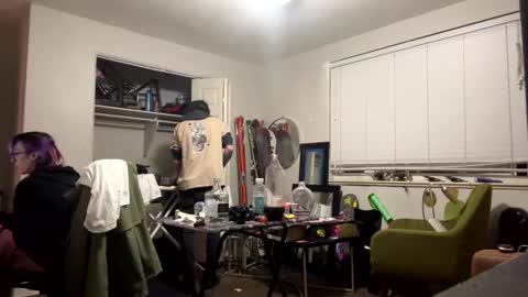 ravenxbeastie online show from February 2025 04:36:02 AM