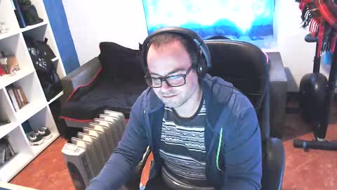 ravingr3d3 online show from February 2025 12:17:02 PM