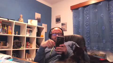 ravingr3d3 online show from March 2025 10:15:02 PM