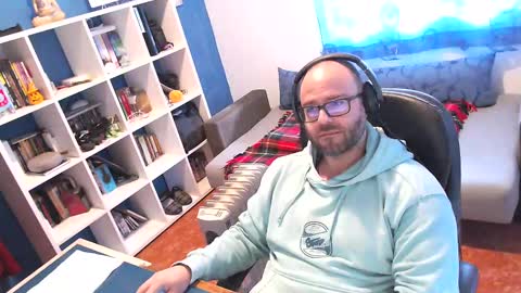 ravingr3d3 online show from March 2025 02:10:02 PM