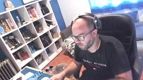 ravingr3d3 online show from September 2025 08:16:02 AM