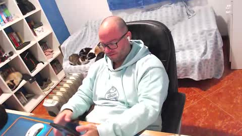 Snapshot of ravingr3d3 chatting on January 2026 09:46:01 PM ravingr3d3 online show from January 2026 09:46:01 PM