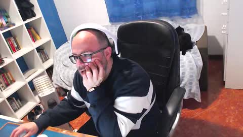 Snapshot of ravingr3d3 chatting on February 2026 02:32:01 PM ravingr3d3 online show from February 2026 02:32:01 PM