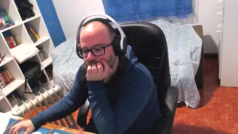 Snapshot of ravingr3d3 chatting on February 2026 09:02:02 AM ravingr3d3 online show from February 2026 09:02:02 AM