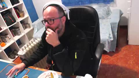 Snapshot of ravingr3d3 chatting on February 2026 04:58:01 PM ravingr3d3 online show from February 2026 04:58:01 PM