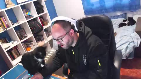 Snapshot of ravingr3d3 chatting on February 2026 12:23:01 PM ravingr3d3 online show from February 2026 12:23:01 PM