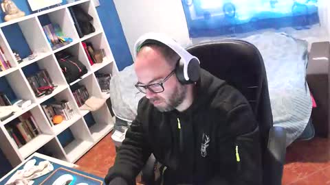 Snapshot of ravingr3d3 chatting on February 2026 09:21:02 AM ravingr3d3 online show from February 2026 09:21:02 AM