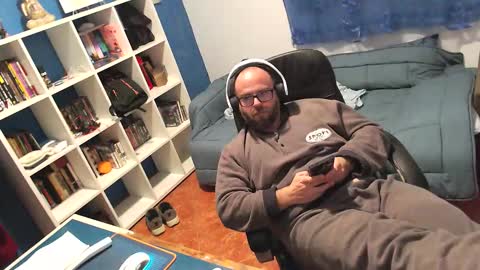 Snapshot of ravingr3d3 chatting on February 2026 11:57:02 PM ravingr3d3 online show from February 2026 11:57:02 PM