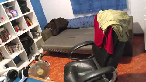 ravingr3d3 online show from July 2026 11:53:02 PM