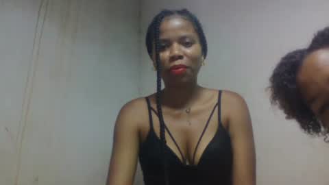 ravomamy online show from November 2025 12:27:02 PM