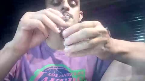 ravpsouza online show from November 2025 01:04:02 AM