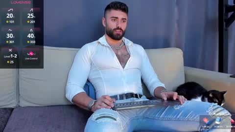 Adam online show from December 2024 09:33:02 AM