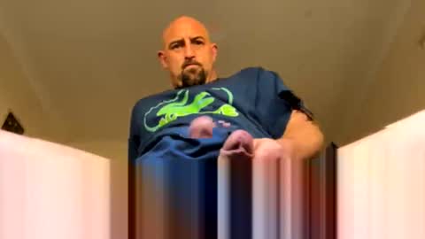 Down under guy online show from September 2025 10:04:01 PM