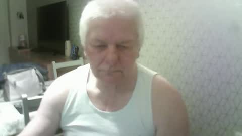 ray47 online show from February 2026 10:54:02 PM