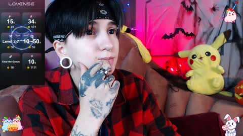 Snapshot of ray__taylor chatting on December 2024 07:59:02 PM Ray online show from December 2024 07:59:02 PM