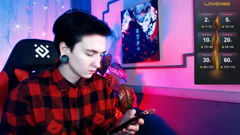 Snapshot of ray__taylor chatting on January 2025 11:45:02 PM Ray online show from January 2025 11:45:02 PM