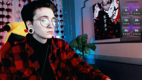 Snapshot of ray__taylor chatting on February 2025 05:04:02 PM Ray online show from February 2025 05:04:02 PM