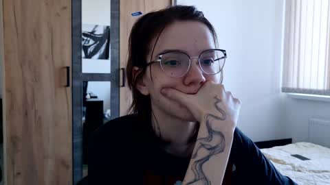 Ray-Ray online show from April 2026 09:04:01 AM