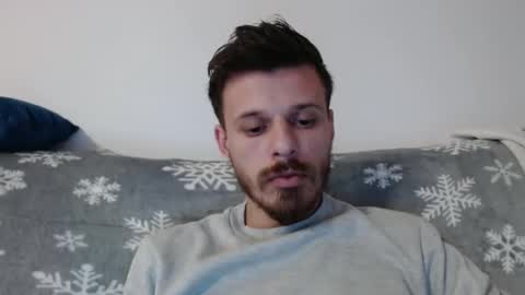 Snapshot of rayann27 chatting on December 2024 08:48:01 PM rayan online show from December 2024 08:48:01 PM