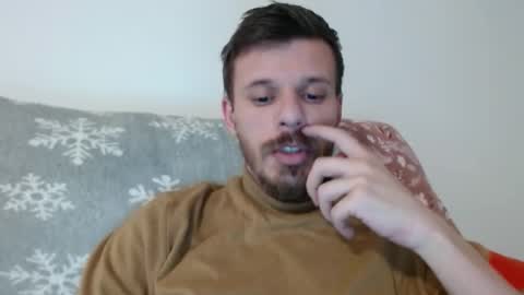 Snapshot of rayann27 chatting on December 2025 10:18:02 PM rayan online show from December 2025 10:18:02 PM