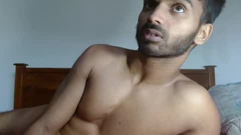 Snapshot of rayannzz chatting on May 2026 02:06:01 AM eyan online show from May 2026 02:06:01 AM