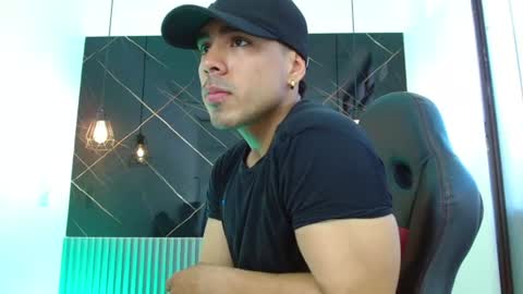 Snapshot of rayanroy1 chatting on June 2026 07:02:02 PM rayanroy1 online show from June 2026 07:02:02 PM