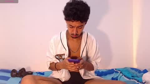 Rayn online show from January 2025 02:51:02 AM