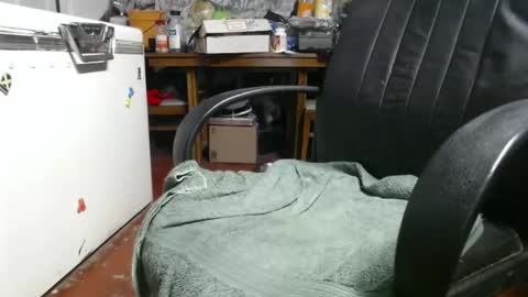 Ray online show from December 2024 03:37:01 AM