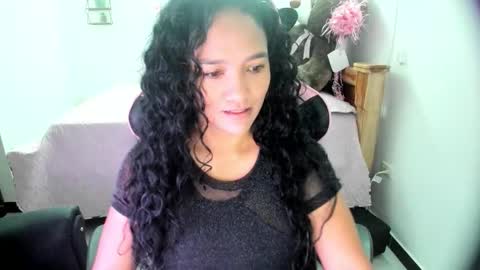 Snapshot of rayza_mature_ chatting on October 2025 03:00:02 PM Danna online show from October 2025 03:00:02 PM