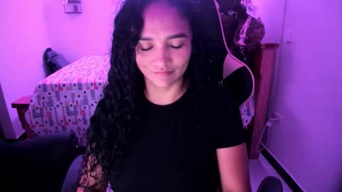 Snapshot of rayza_mature_ chatting on November 2025 07:26:02 PM Danna online show from November 2025 07:26:02 PM