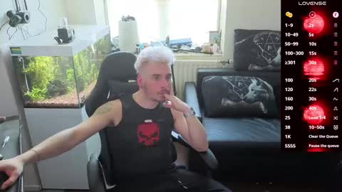 Rayzel online show from March 2026 01:16:02 PM