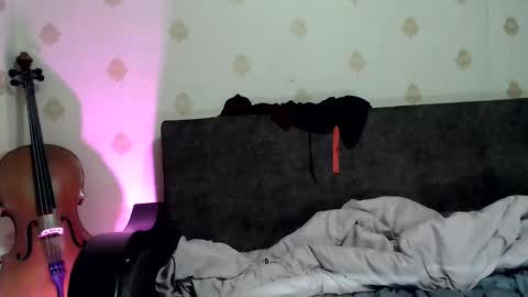  Yrriel Strife Candy-Demon Caveboy mr. Cringe   online show from December 2025 02:29:01 AM