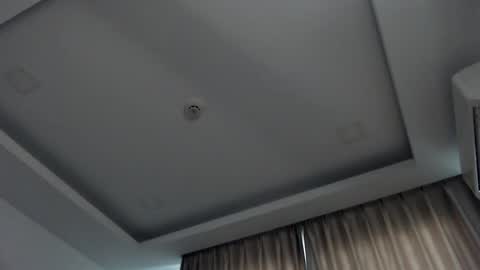 razorramon13 online show from November 2025 02:22:02 AM