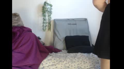 Snapshot of real_36_dd chatting on September 2025 04:40:02 PM Fannie online show from September 2025 04:40:02 PM