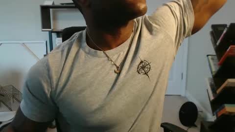 Rey online show from October 2025 07:21:01 PM