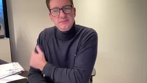 realstuff_ online show from December 2024 03:33:01 PM