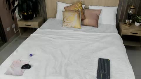 Snapshot of rebeca_cortez1 chatting on June 2026 07:41:02 PM I invite you to my birthday on November 3th online show from June 2026 07:41:02 PM