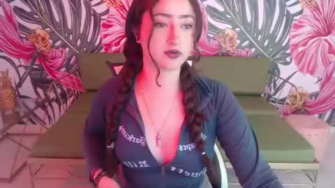 Snapshot of rebeca_dreams chatting on July 2026 08:33:02 PM Rebeca dreams online show from July 2026 08:33:02 PM