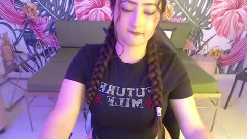Snapshot of rebeca_dreams chatting on July 2026 10:03:01 PM Rebeca dreams online show from July 2026 10:03:01 PM