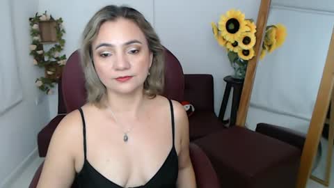 Snapshot of rebeca_milf chatting on July 2026 02:45:01 PM REBECA online show from July 2026 02:45:01 PM
