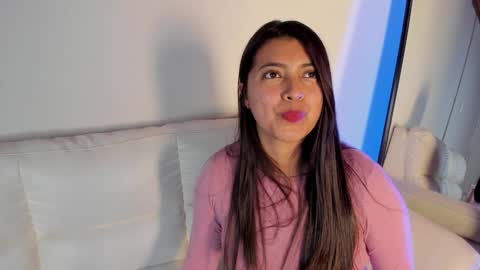 Rebeca Williams online show from January 2025 03:01:01 AM