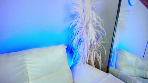 Rebeca Williams online show from February 2025 05:11:02 AM