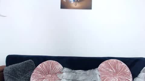 rebecamur online show from October 2025 04:13:02 PM