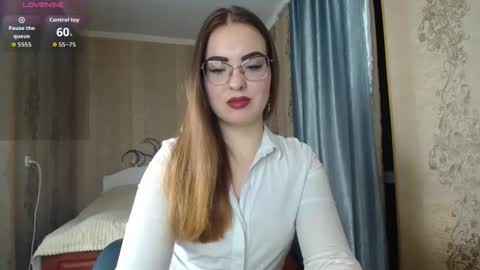 Snapshot of rebecca_ccaa chatting on February 2026 03:54:01 PM Rebecca online show from February 2026 03:54:01 PM