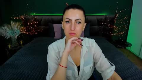 rebecca_diamonds online show from March 2025 06:26:02 AM